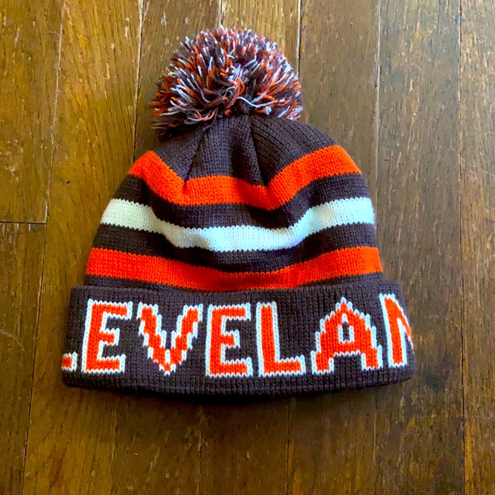 Cleveland Browns Pom Beanie